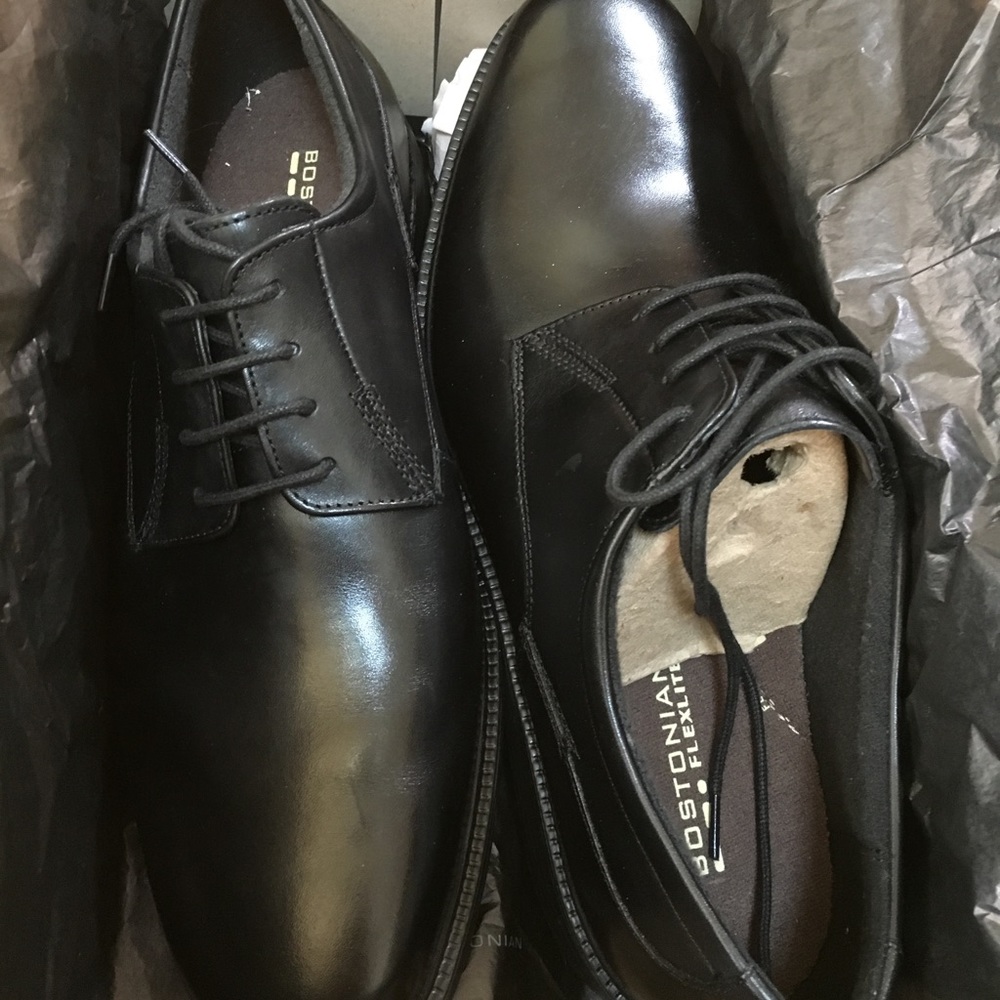 Brand new men’s shoes in black
